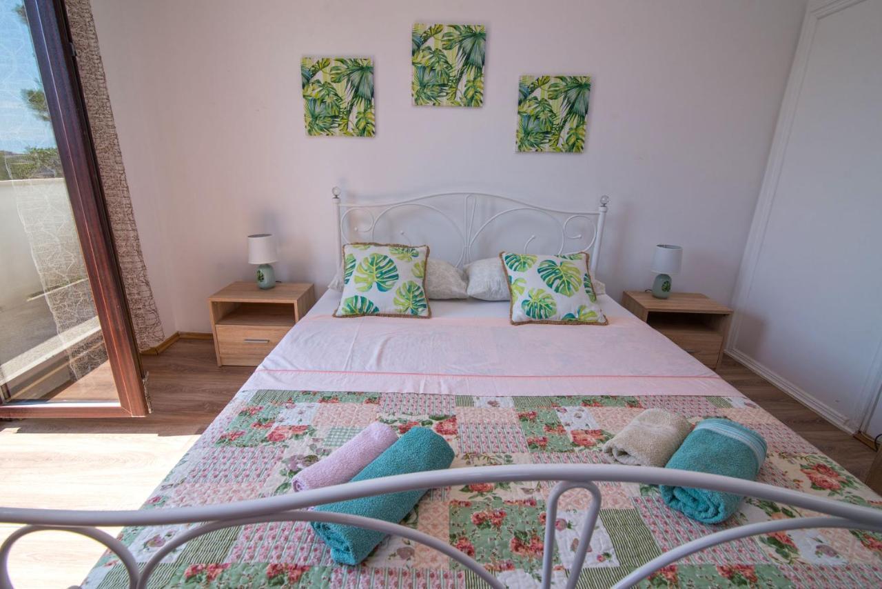 Appartement Nena à Mali Lošinj Extérieur photo