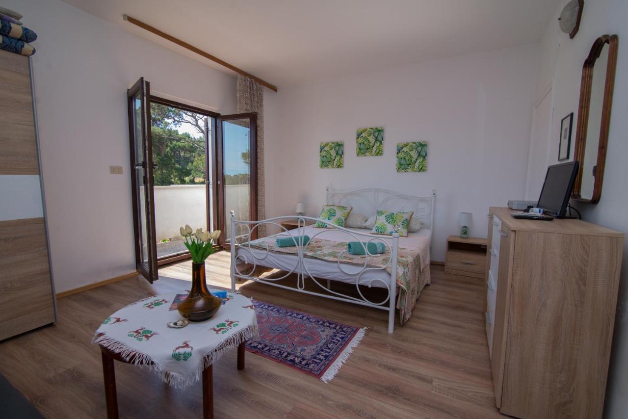 Appartement Nena à Mali Lošinj Extérieur photo