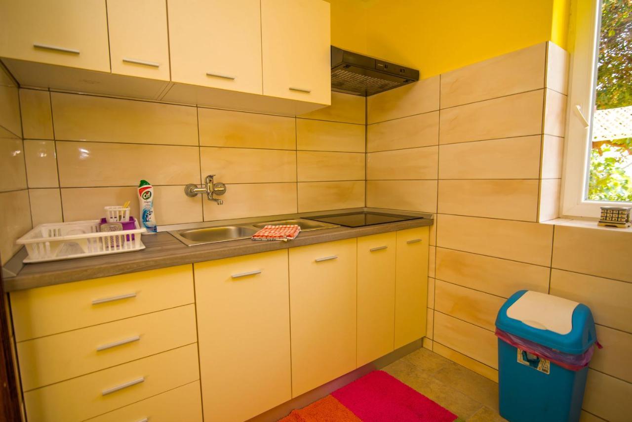 Appartement Nena à Mali Lošinj Extérieur photo