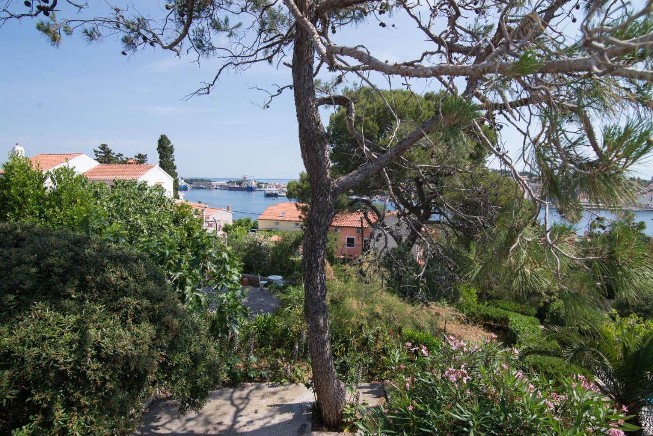 Appartement Nena à Mali Lošinj Extérieur photo
