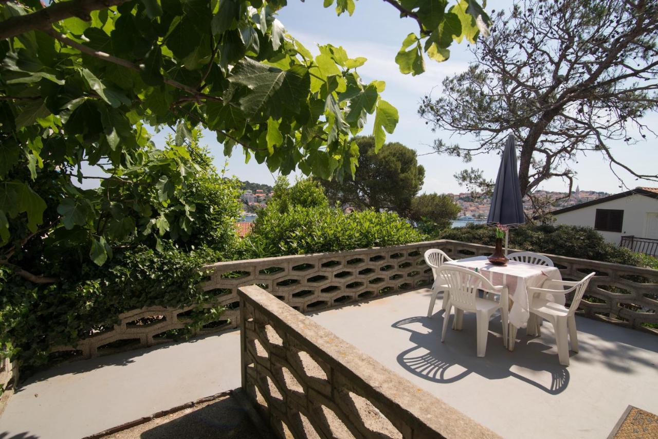 Appartement Nena à Mali Lošinj Extérieur photo