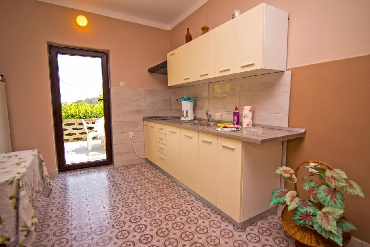 Appartement Nena à Mali Lošinj Extérieur photo
