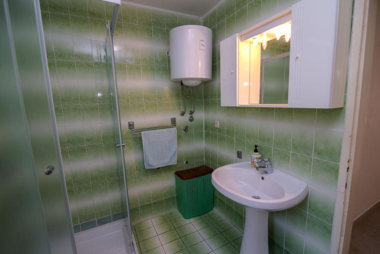 Appartement Nena à Mali Lošinj Extérieur photo