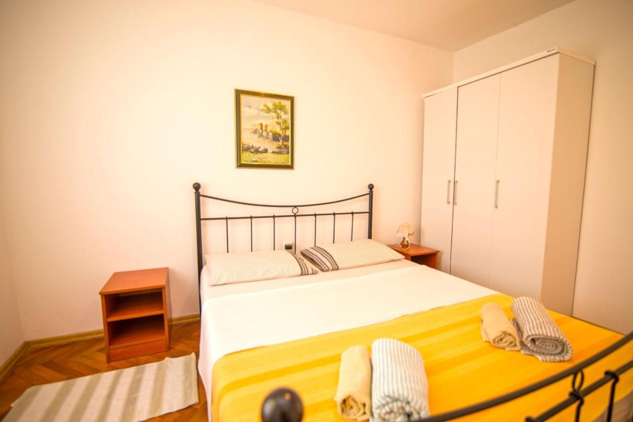 Appartement Nena à Mali Lošinj Extérieur photo
